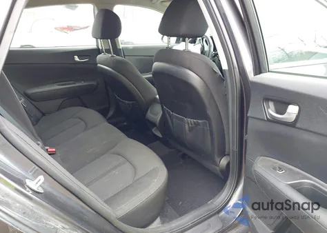 2017 Kia Optima Lx z USA, uszkodzony, nr VIN 5XXGT4L32HG159535